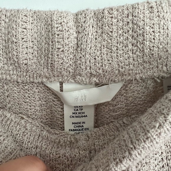 H&M 2pc Knit Top and Bottom Set❤️ - XS - Picture 4 of 9